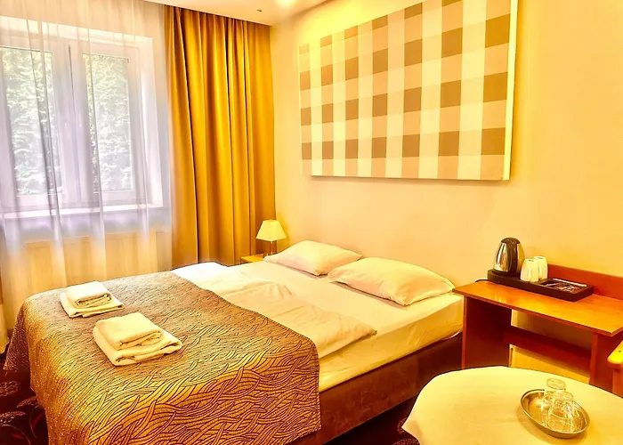 Akme Apartments&Rooms